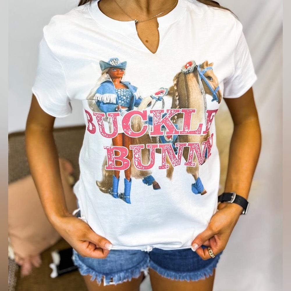 🆕🌿🤍GINA TEES: Barbie Buckle Bunny Rhinestone T Shirt MEDIUM